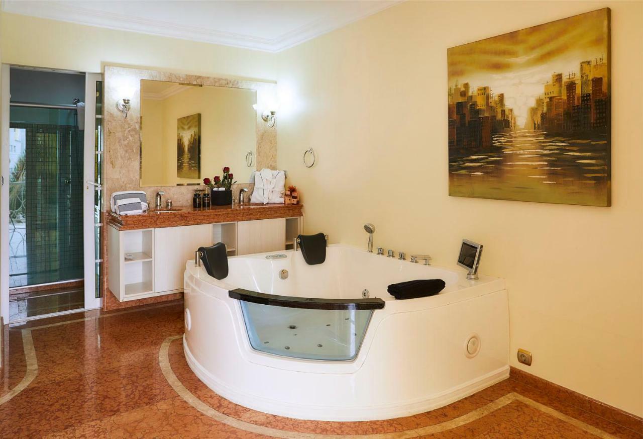 Hotel Florenca Luanda Kültér fotó